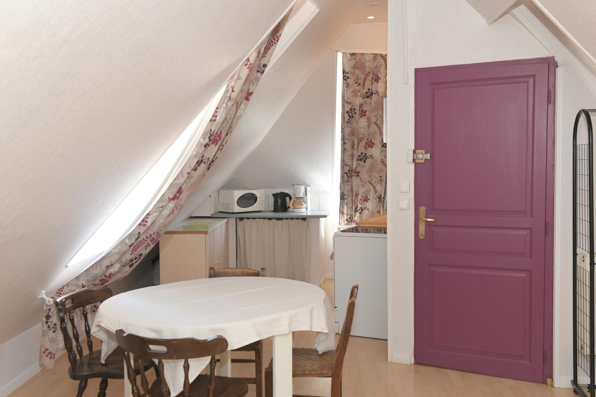 Chambres D'Hotes Chez Caroline Colmar Ruang foto
